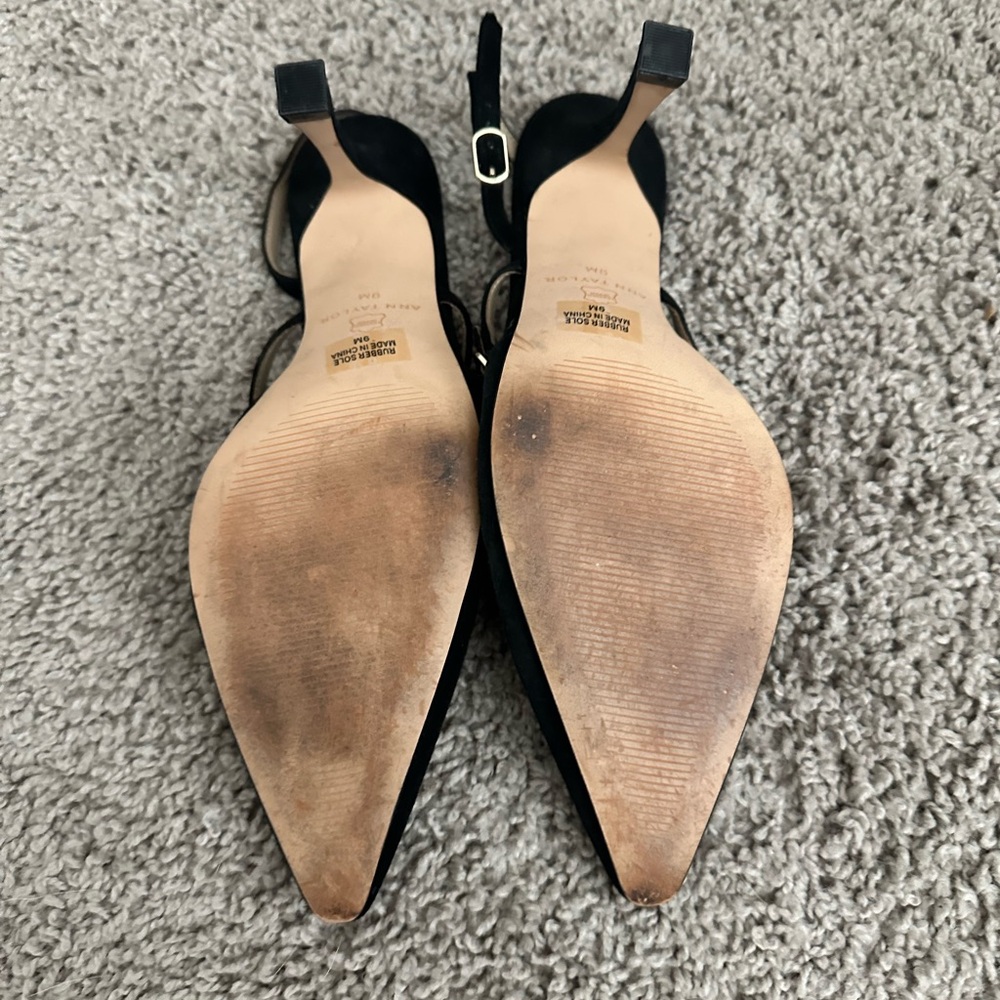 Ann Taylor Black Women's Shoes - Picture 3 of 4